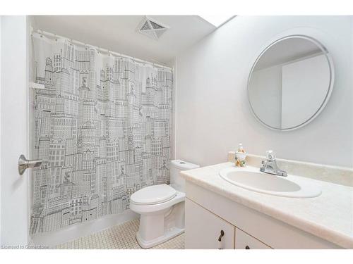 706-50 Elm Drive E, Mississauga, ON - Indoor Photo Showing Bathroom