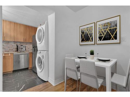 44 Mary Street, Brantford, ON - Indoor Photo Showing Laundry Room