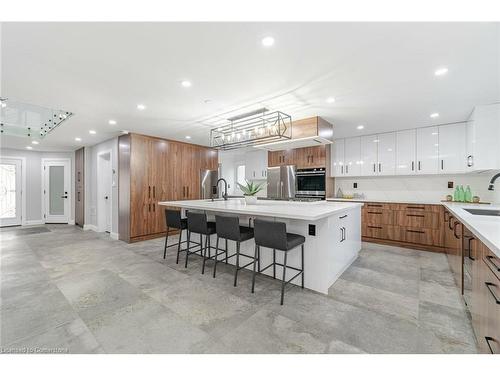 1204 West 5Th Street, Hamilton, ON - Indoor Photo Showing Kitchen