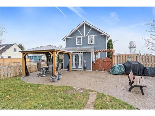 43 Victoria Street, Georgetown, ON - Outdoor With Deck Patio Veranda