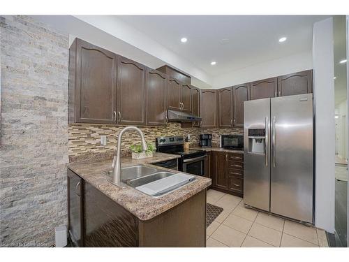 58 Kilrea Way, Brampton, ON - Indoor Photo Showing Kitchen With Double Sink With Upgraded Kitchen