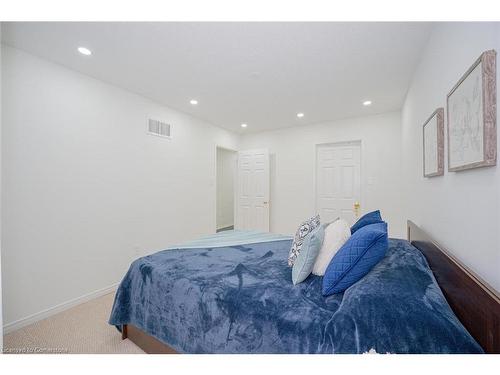 58 Kilrea Way, Brampton, ON - Indoor Photo Showing Bedroom