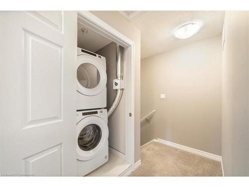 48 Oat Lane Lane, Kitchener, ON - Indoor Photo Showing Laundry Room