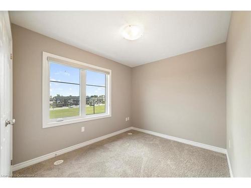 48 Oat Lane Lane, Kitchener, ON - Indoor Photo Showing Other Room