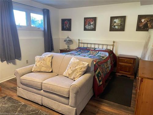 439 Mooney Crescent, Orillia, ON - Indoor Photo Showing Bedroom