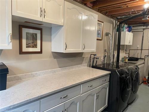 439 Mooney Crescent, Orillia, ON - Indoor Photo Showing Laundry Room