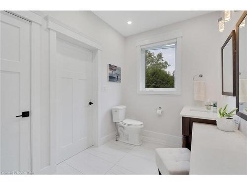 8037 Springwater Road, Aylmer, ON - Indoor Photo Showing Bathroom