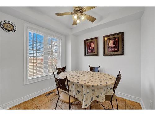 63-9800 Mclaughlin Road N, Brampton, ON - Indoor Photo Showing Dining Room