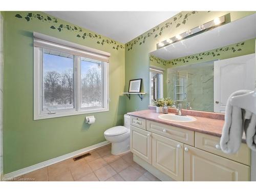 3543 Trelawny Circle, Mississauga, ON - Indoor Photo Showing Bathroom