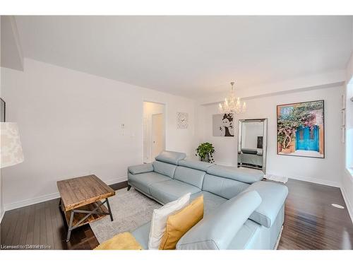 3300 Erasmum Street, Oakville, ON - Indoor Photo Showing Living Room