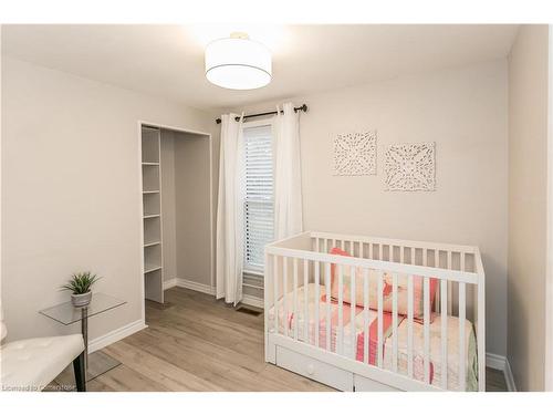 20 Chelvin Drive, Halton Hills, ON - Indoor Photo Showing Bedroom