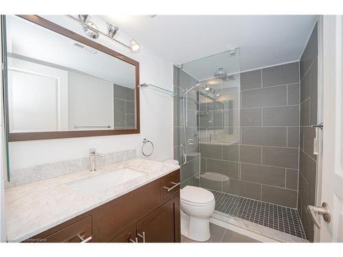 256-313 Richmond Street E, Toronto, ON - Indoor Photo Showing Bathroom