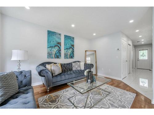 43 Sinclair Street, Guelph, ON - Indoor Photo Showing Living Room