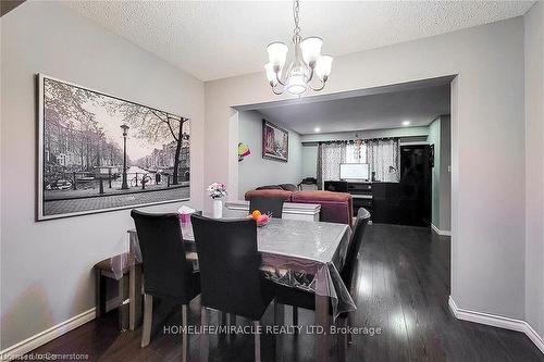 26-62 Riverdale Drive, Hamilton, ON - Indoor Photo Showing Dining Room