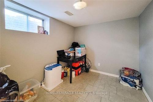 26-62 Riverdale Drive, Hamilton, ON - Indoor Photo Showing Other Room