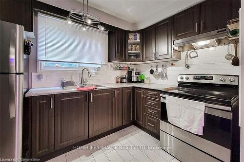 26-62 Riverdale Drive, Hamilton, ON - Indoor Photo Showing Kitchen With Stainless Steel Kitchen With Double Sink