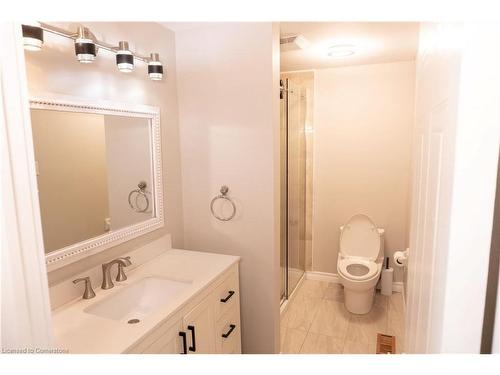 98 Kovac Road, Cambridge, ON - Indoor Photo Showing Bathroom