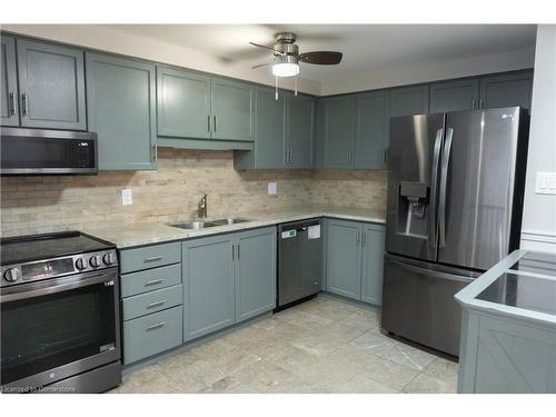 98 Kovac Road, Cambridge, ON - Indoor Photo Showing Kitchen With Double Sink