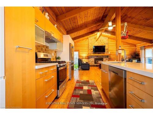 795744 Grey Road 19, The Blue Mountains, ON - Indoor Photo Showing Kitchen