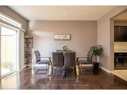 214 Poppy Drive E, Guelph, ON - Indoor Photo Showing Dining Room