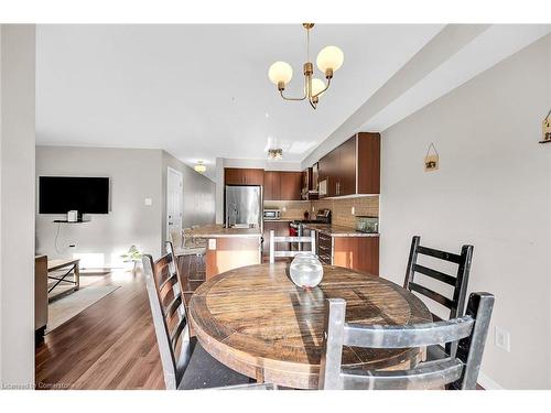 299 Windwood Drive, Hamilton, ON - Indoor Photo Showing Dining Room