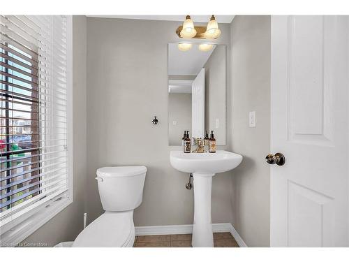 299 Windwood Drive, Hamilton, ON - Indoor Photo Showing Bathroom