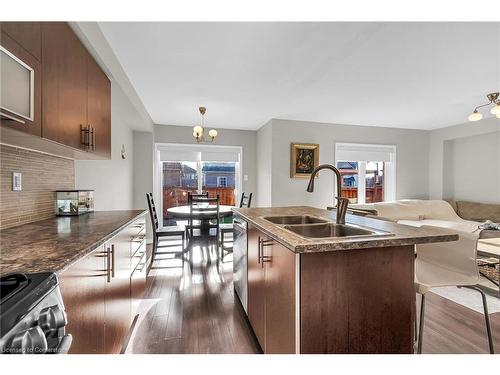 299 Windwood Drive, Hamilton, ON - Indoor Photo Showing Kitchen With Double Sink With Upgraded Kitchen