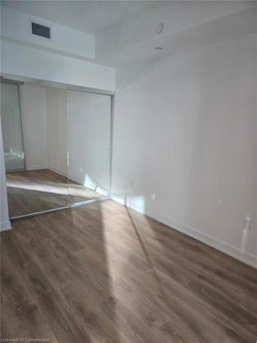 2607-127 Broadway Avenue, Toronto, ON - Indoor Photo Showing Other Room