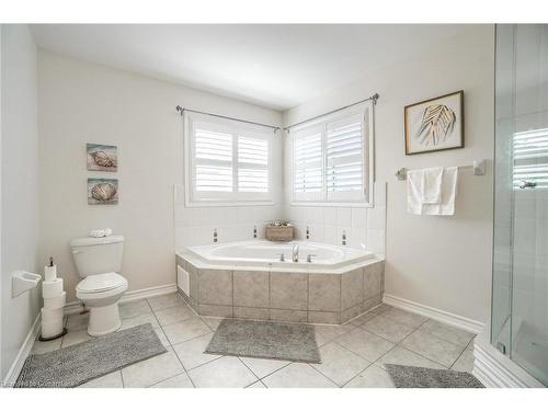 318 Wallace Street, Dufferin, ON - Indoor Photo Showing Bathroom