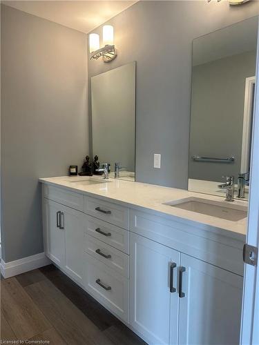 257 Greene Street, Exeter, ON - Indoor Photo Showing Bathroom