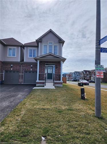 9201 Griffon Street, Niagara Falls, ON - Outdoor With Facade