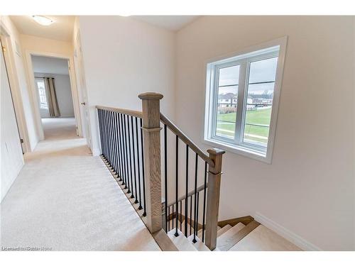 9201 Griffon Street, Niagara Falls, ON - Indoor Photo Showing Other Room