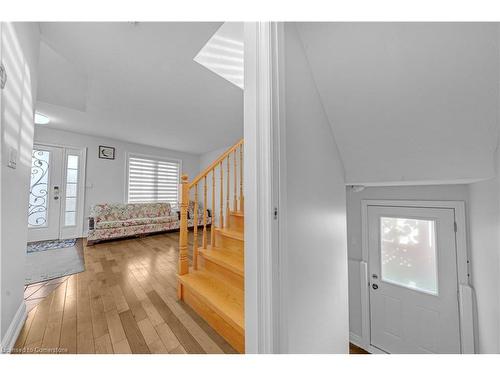 47 Queen Street N, Thorold, ON - Indoor Photo Showing Other Room