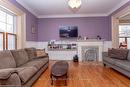 35 William Street, St. Thomas, ON  - Indoor Photo Showing Living Room With Fireplace 