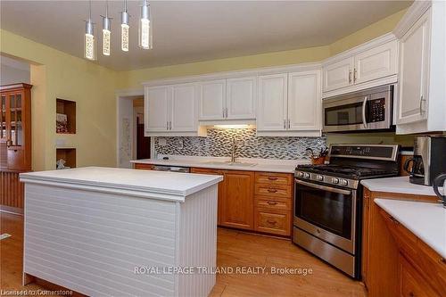 35 William Street, St. Thomas, ON - Indoor Photo Showing Kitchen