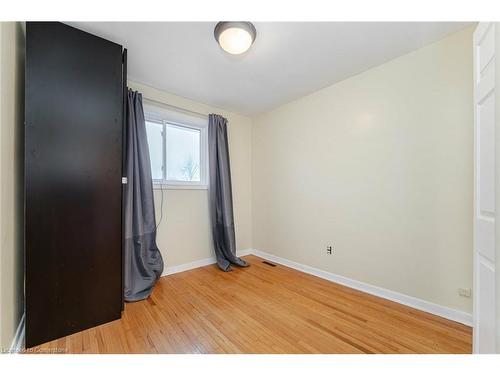 23 Gardentree Street, Toronto, ON - Indoor Photo Showing Other Room