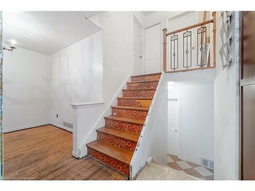 23 Gardentree Street, Toronto, ON - Indoor Photo Showing Other Room