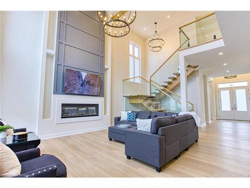 67 Creanona Boulevard, Stoney Creek, ON - Indoor Photo Showing Living Room With Fireplace