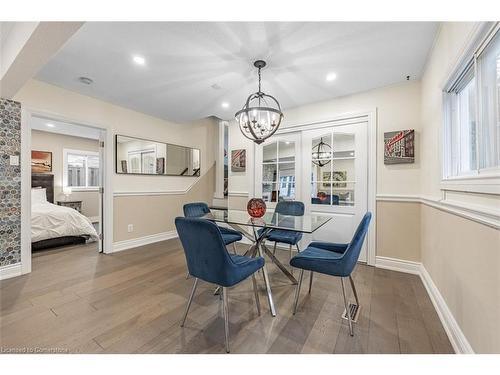 143 Stewart Street, Oakville, ON - Indoor Photo Showing Dining Room