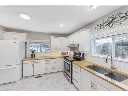 143 Stewart Street, Oakville, ON - Indoor Photo Showing Kitchen With Double Sink