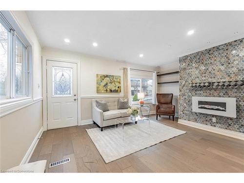 143 Stewart Street, Oakville, ON - Indoor Photo Showing Living Room With Fireplace