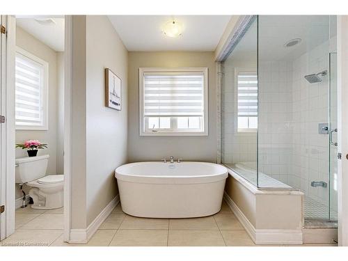 4 Brigham Avenue, Binbrook, ON - Indoor Photo Showing Bathroom