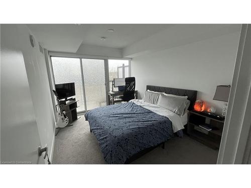 1117 Cooke Boulevard, Burlington, ON - Indoor Photo Showing Bedroom