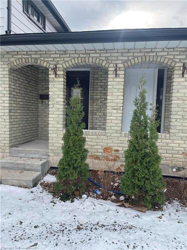 1-9 Oakdale Avenue, St. Catharines, ON - Outdoor