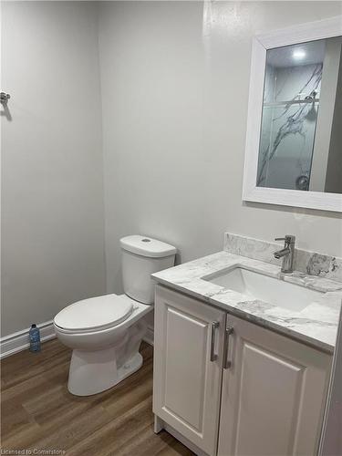 1-9 Oakdale Avenue, St. Catharines, ON - Indoor Photo Showing Bathroom