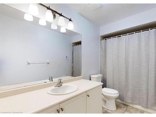 120 Osborn Avenue, Brantford, ON - Indoor Photo Showing Bathroom