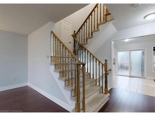 120 Osborn Avenue, Brantford, ON - Indoor Photo Showing Other Room