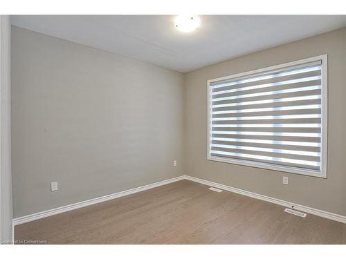 Upper-54 Dyer Crescent, Bracebridge, ON - Indoor Photo Showing Other Room