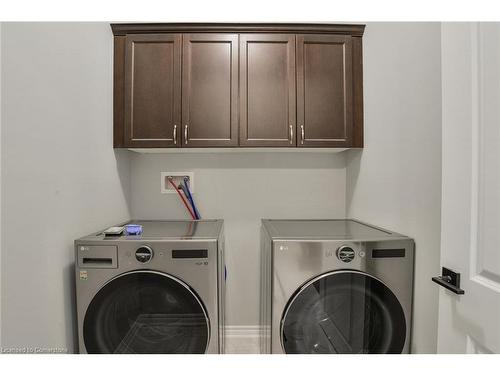 Upper-54 Dyer Crescent, Bracebridge, ON - Indoor Photo Showing Laundry Room