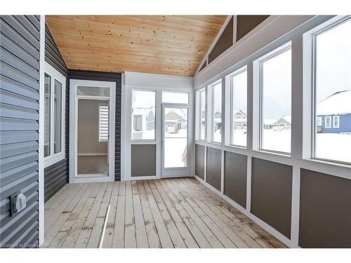 Upper-54 Dyer Crescent, Bracebridge, ON - Indoor Photo Showing Other Room